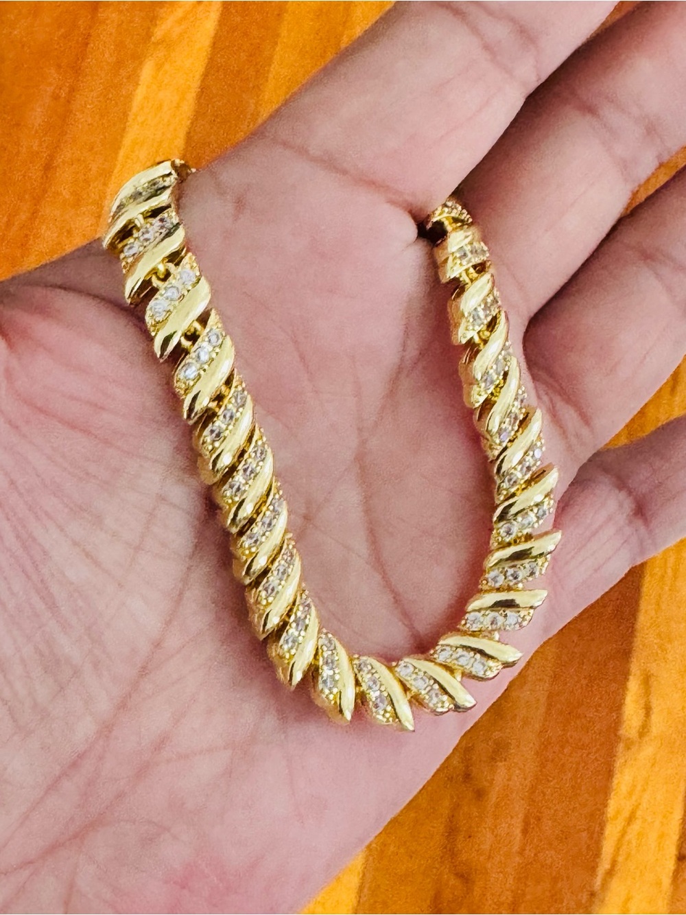 18K Gold Plated Pavé spiral design women’s bracelet. New